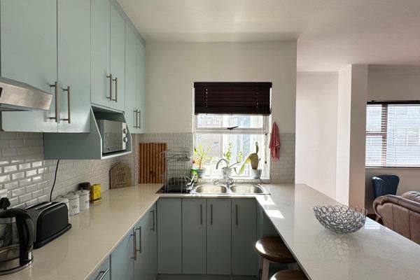 To Let 2 Bedroom Property for Rent in Gardens Western Cape